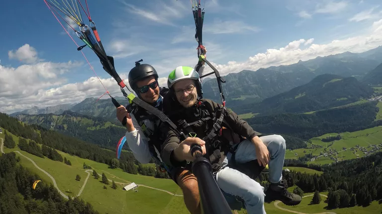 Gleitschirm Tandemflug im Bregenzerwald