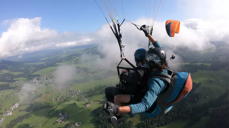 Gleitschirm Tandemflug im Bregenzerwald