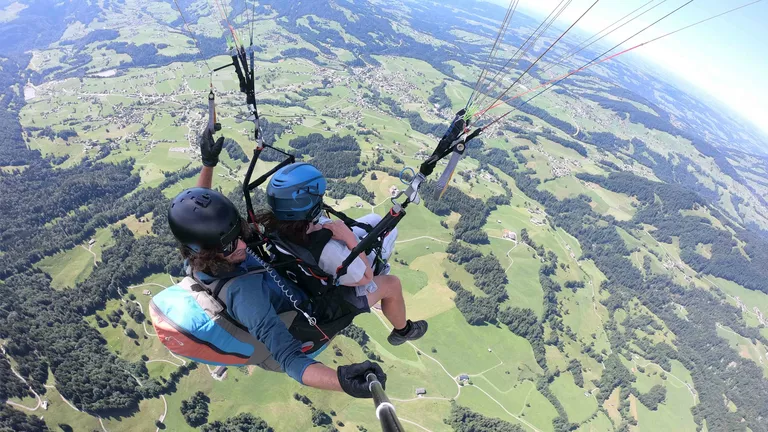 Gleitschirm Tandemflug im Bregenzerwald